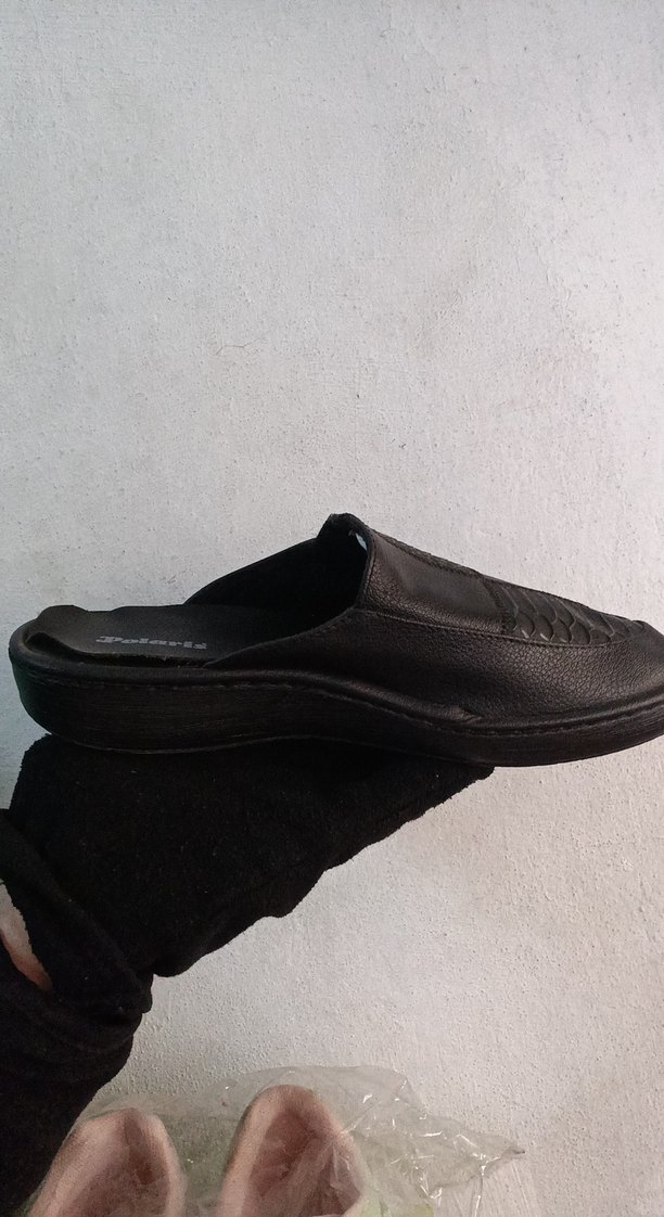 Erkek Siyah Minimalist Ev Terliği Velcro - Görsel 3