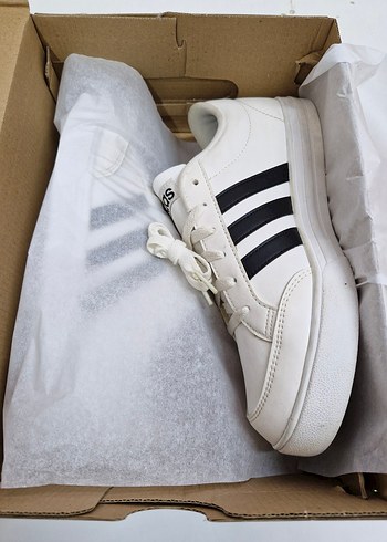 Adidas Adidas Beyaz erkek Spor Ayakkabı