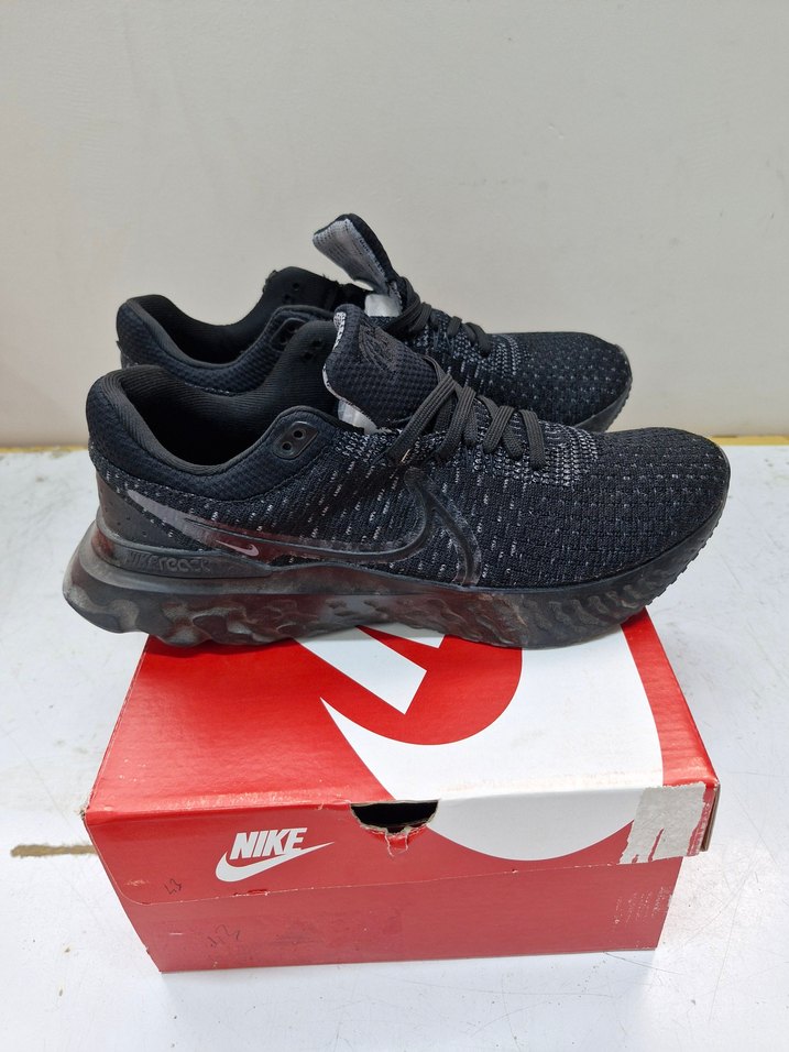 Erkek Siyah Örgü Desenli Koşu Ayakkabısı - Görsel 4