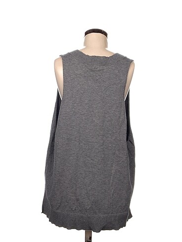 s Beden Stradivarius Bluz %70 İndirimli.