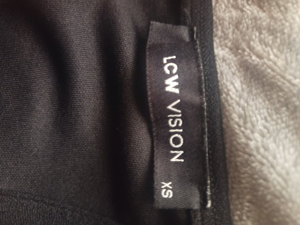 siyah kalın askılı elbıse - Görsel 3