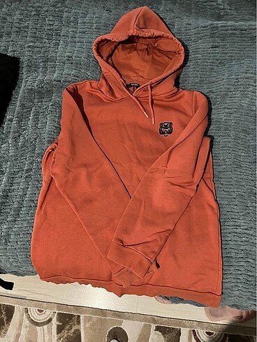 oversize sweatshirt
