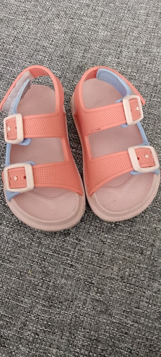 Kız Çocuk Pembe Cırt Cırtlı Terlik - Görsel 2