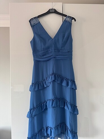 Dizaltı şık elbise / Trendyolmilla
