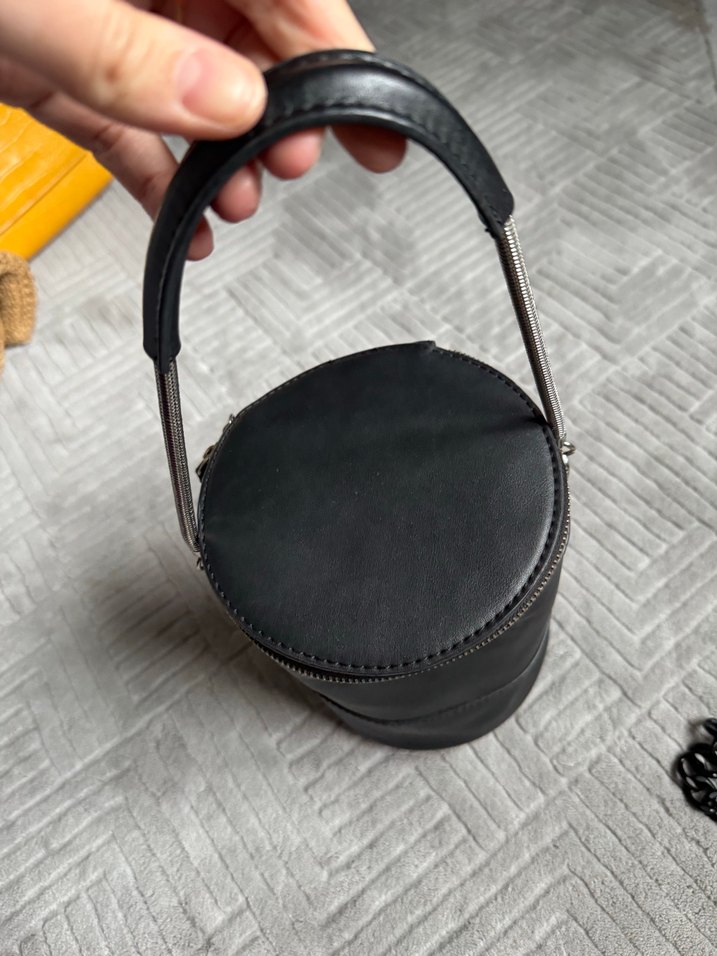 Mango Siyah Deri Fermuarlı Kadın Çantası - Görsel 5