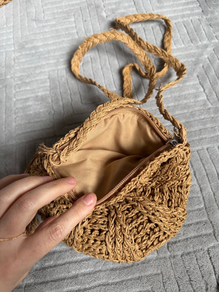 Püsküllü Bej Örgü Kadın Çapraz Çanta - Görsel 3