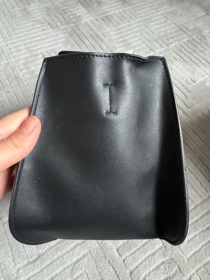 Twist Siyah Deri Goth Kadın Çanta - Görsel 3