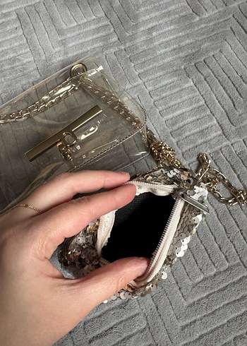 Altın Zincir Detaylı Yılan Desenli Kadın Çanta - Görsel 5