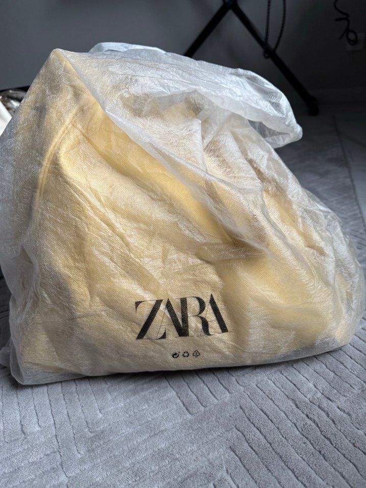 Zara Sarı Deri Kadın Çanta Fırfırlı - Görsel 2