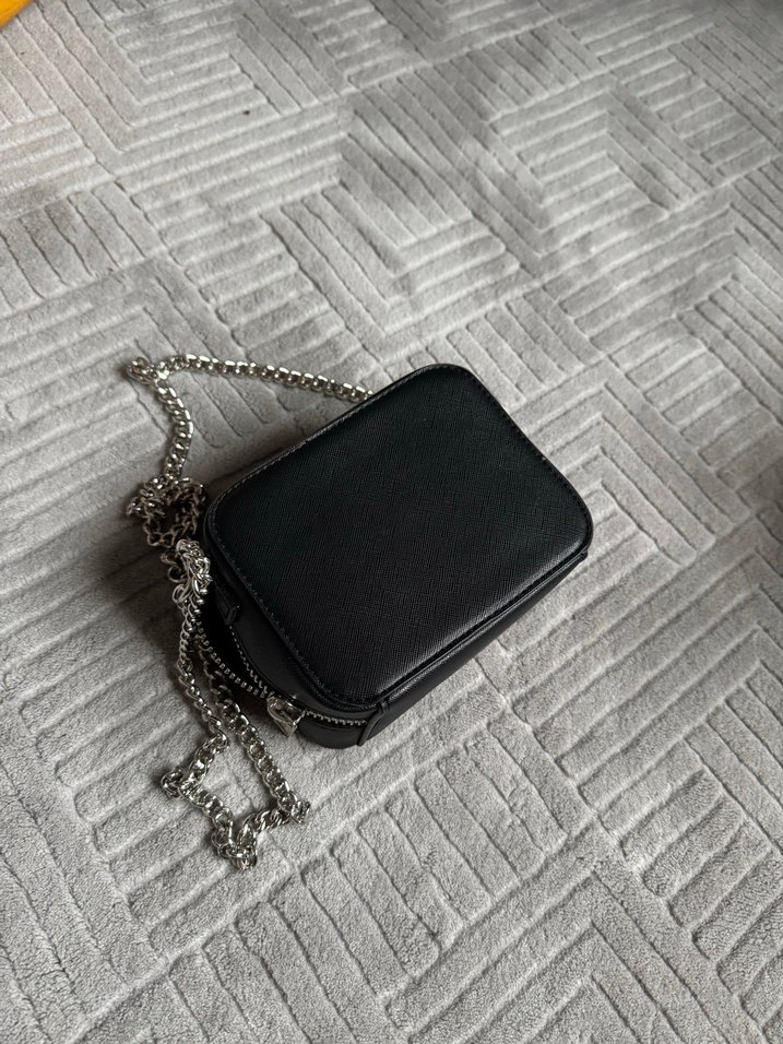 Bershka Yılan Desenli Siyah Deri Kadın Çanta - Görsel 2