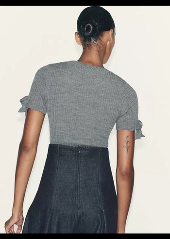 Zara S beden kısa kollu triko kazak - Görsel 3