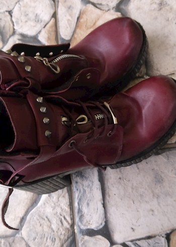 Bordo Deri Tokalı Blok Topuklu Punk Bot - Görsel 3