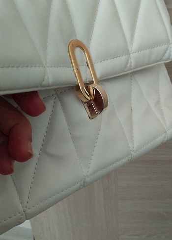 Beyaz Zincir Detaylı Kadın Deri Çanta - Görsel 6