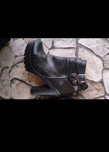 Siyah Deri Platform Topuklu Kadın Bot - Görsel 8