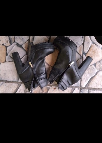 Siyah Deri Platform Topuklu Kadın Bot - Görsel 7