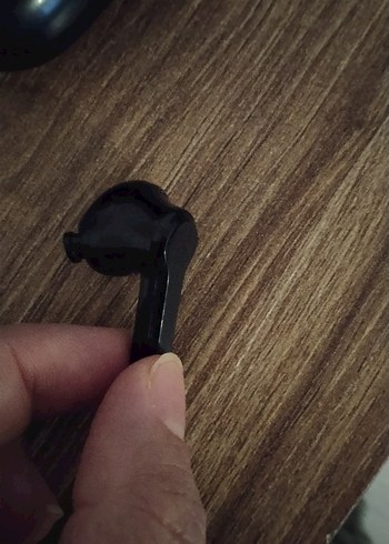 Lenovo Siyah Kablosuz Kulaklık Kutusu - Görsel 6