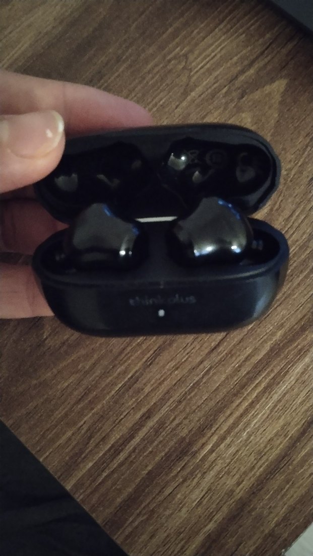 Lenovo Siyah Kablosuz Kulaklık Kutusu - Görsel 2