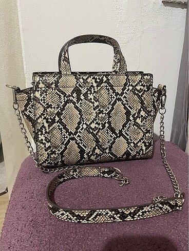  Beden Stradivarius Çanta