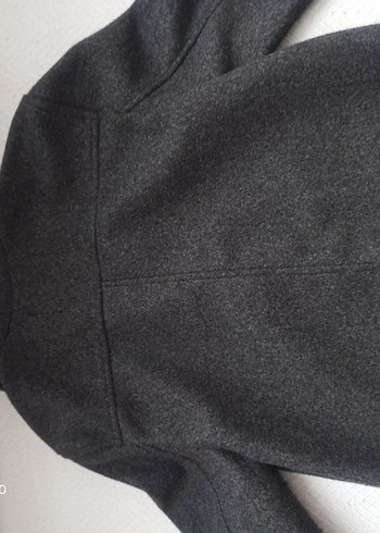 Düğmeli Gri Kısa Yün Kadın Kaban - Görsel 4