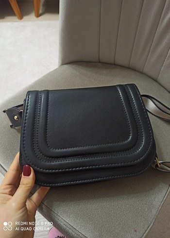 Siyah Deri Kemerli Kadın Omuz Çantası - Görsel 2