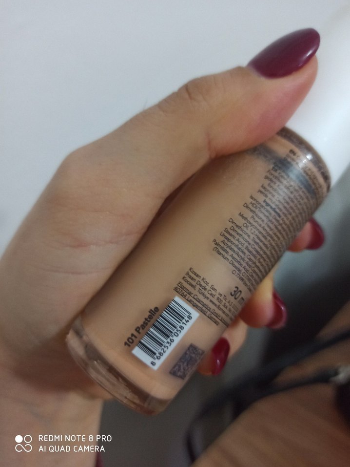 Flormar Perfect Coverage Fondöten SPF 15 - Görsel 3