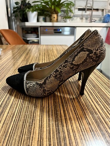 Diğer stiletto