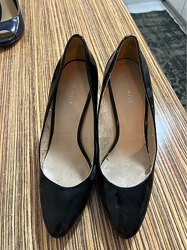 siyah stiletto