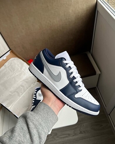 Nike Air Jordan 1 Low Midnight Navy
