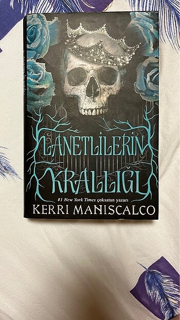 Kerri Maniscalco - Lanetlilerin Krallığı