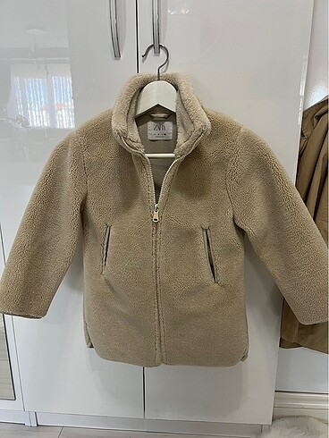 Zara 6 yaş mont