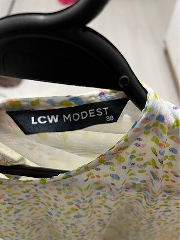 38 Beden beyaz Renk Lcw modest