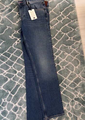 Tommy Hilfiger ürünü