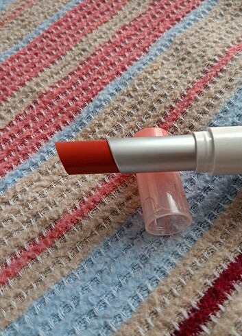 Diğer Rom&nd glasting lip balm 