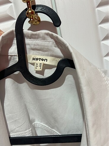 xs Beden Koton marka taş detaylı crop gömlek