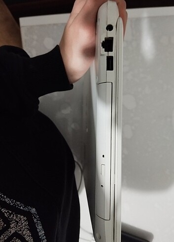 Toshiba laptop(sadece ofiste kullanıldı) - Görsel 7
