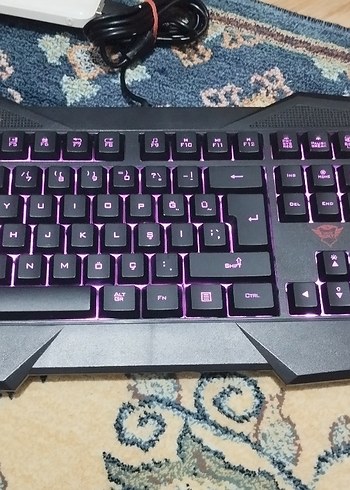TRUST GXT 830 RGB GAMİNG KLAVYE - Görsel 2