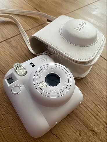 Instax Mini 12 Beyaz Fotoğraf Makinası