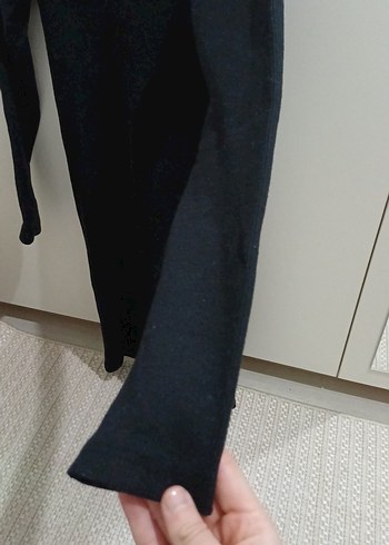 Siyah V Yaka Midi Triko Elbise - Görsel 2