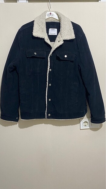 Bershka Kadife Mont