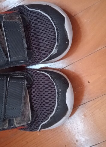 Adidas Spor ayakkabısı 