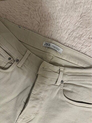32 Beden ten rengi Renk Erkek Zara Pantalon