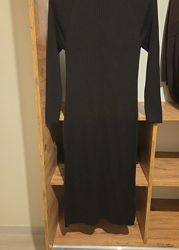 Siyah Uzun Kollu Yüksek Yakalı Kadın Elbise - Görsel 2