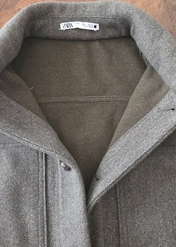 Zara Düğmeli yeşil Midi Yün Kaban zara