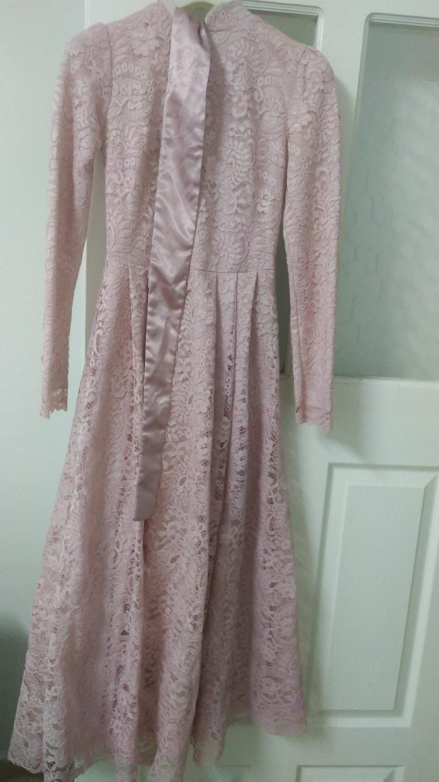 Dantel Detaylı Pembe Uzun Elbise - Görsel 2