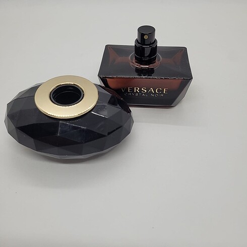  Beden Renk Versace Crystal Noir 50 ml Edp