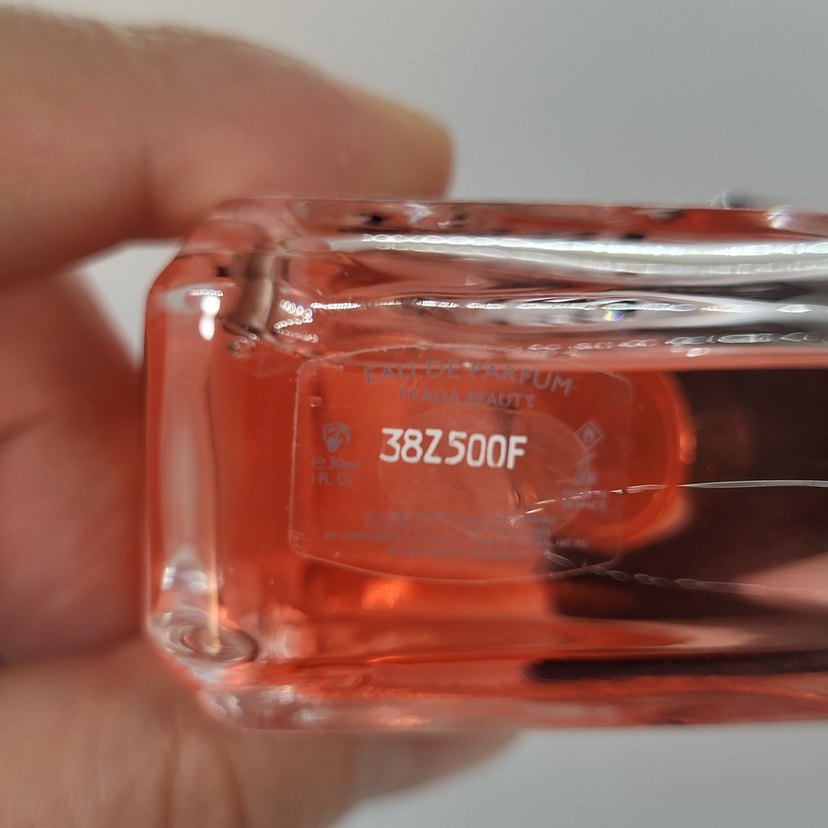 PRADA PARADOXE EDP 30 ML (REFİL) - Görsel 3