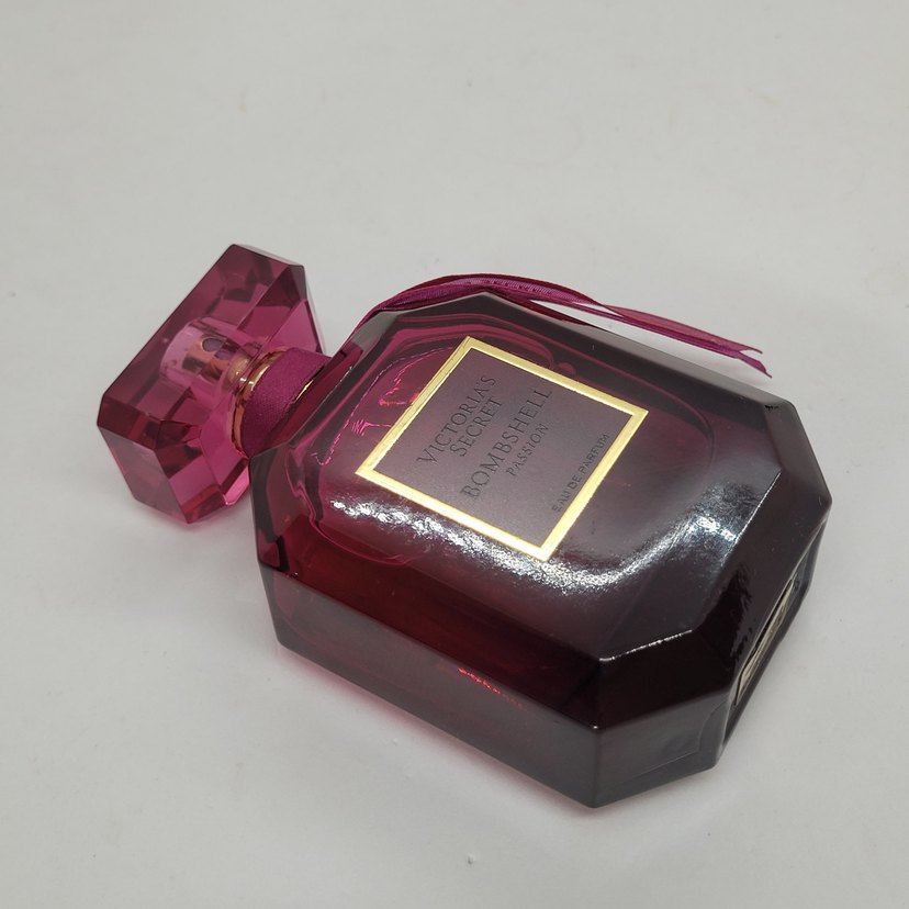 VİCTORİA'S SECRET BOMBSHELL EDP 50 ML - Görsel 3