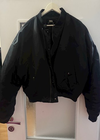 Siyah Düğmeli unisex mont