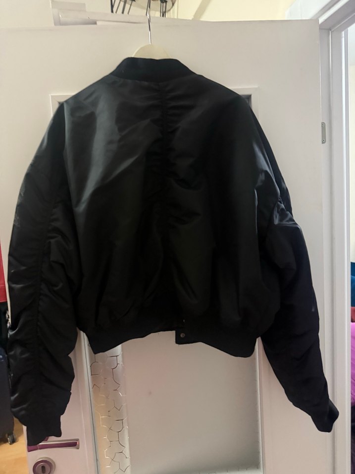 Siyah Düğmeli unisex mont - Görsel 2