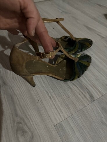 38 Beden haki Renk Nine west gece gündüz şık ayakkabı
